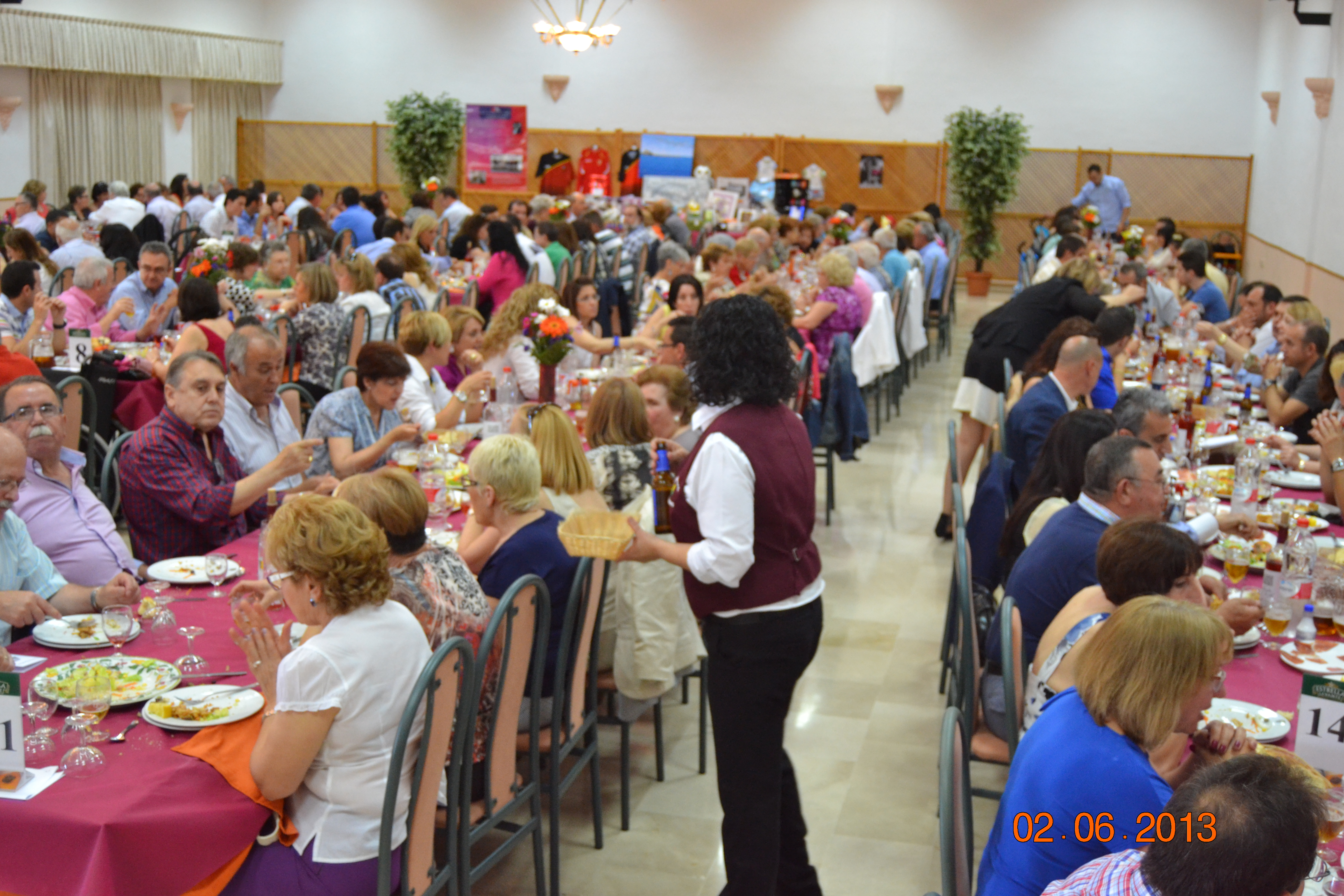 COMIDA BENÉFICA AMDEM